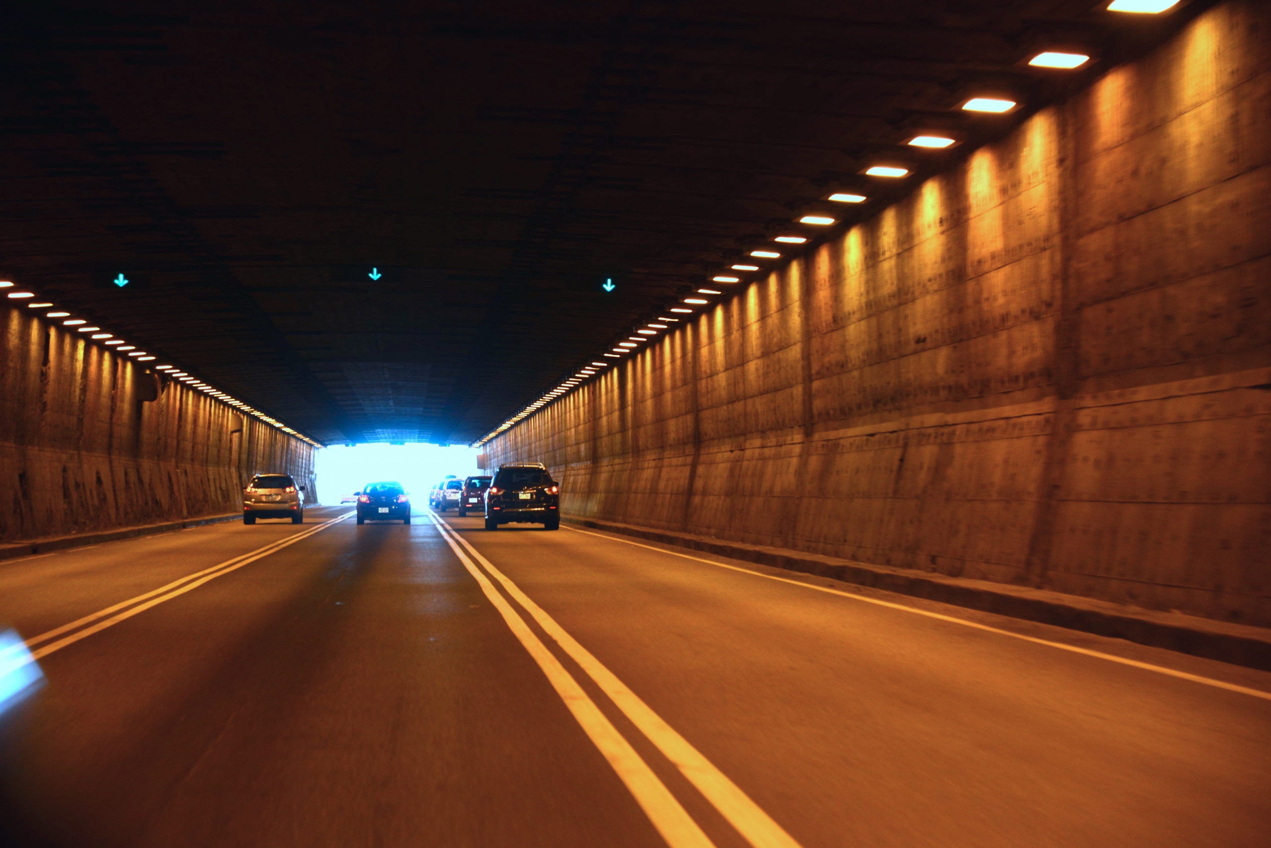 Tunnel Louis-Hippolyte-La Fontaine